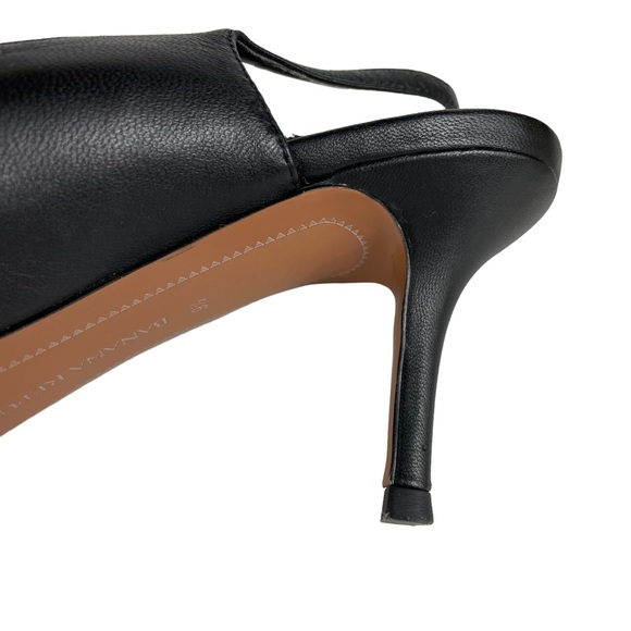 Banana Republic Slingback Black Soft Leather Strap 2.75” Heels Textured Size 9.5 - Picture 14 of 16